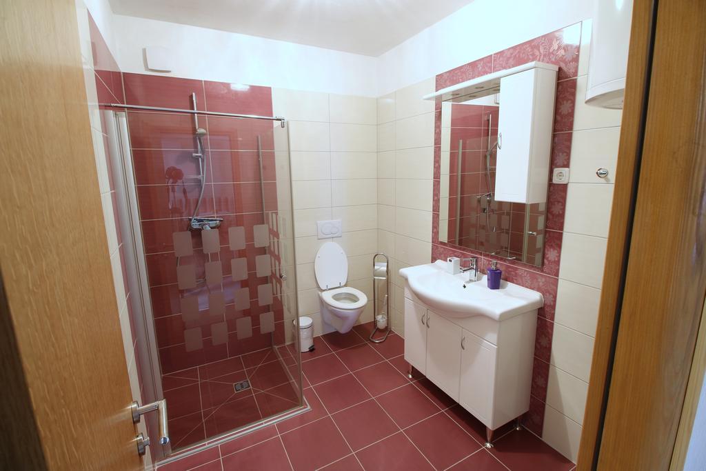 Apartment Luzia Banjole Esterno foto